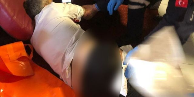 Yenilik Partisi Genel Başkanı Öztürk Yılmaz bıçaklı saldırıya uğradı