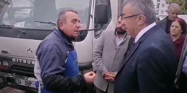 Pazarcı yurttaş yaşamını şu sözlerle özetledi: Yaptığımız kölelik, aileme para gönderemiyorum