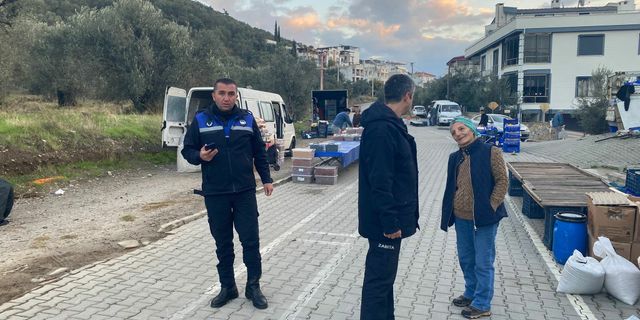 Edremit Belediyesi Zabıtası'ndan pazar yerlerinde terazi denetimi