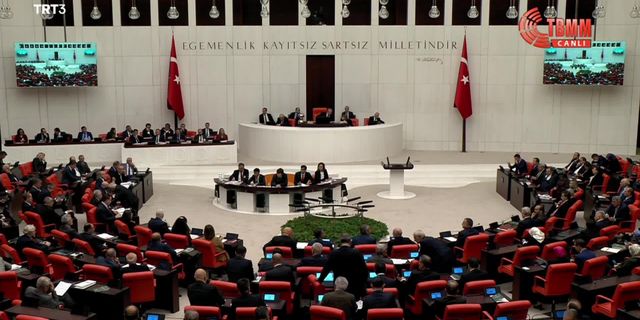 "HDP'li belediyeler YPG'ye para gönderiyor" diyen Oktay'a yanıt: Hiçbir HDP'li belediye harcama soruşturması açılmadı