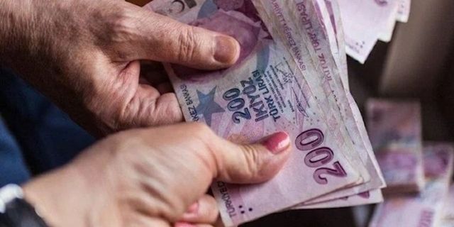 Memur ve emeklilerin gözü yarın TÜİK'te: Aralık ayı enflasyonuyla maaş zamları belli olacak