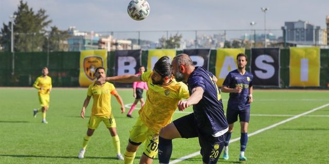 BAL'da Aliağaspor-Alaçatıspor berabere kaldı