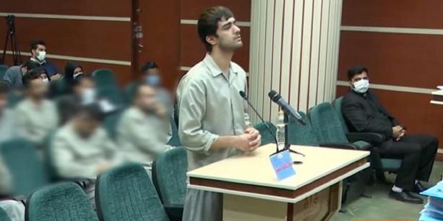 İran'da 3 protestocu daha idam cezasına çarptırıldı