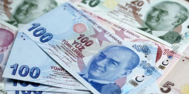 Reuters anketi: Türk lirası yüzde 12 değer kaybedecek