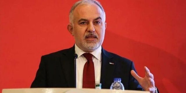 Kızılay’a yönelik eleştirel haberleri ‘beğenen’ personel işten atıldı