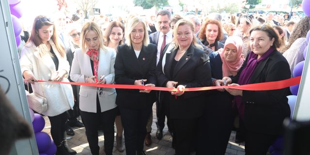 Atakum Belediyesi Özgecan Kadın Dayanışma Merkezi açıldı