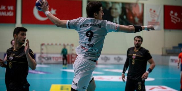 Hentbol Erkekler Süper'de 16. hafta sonuçları