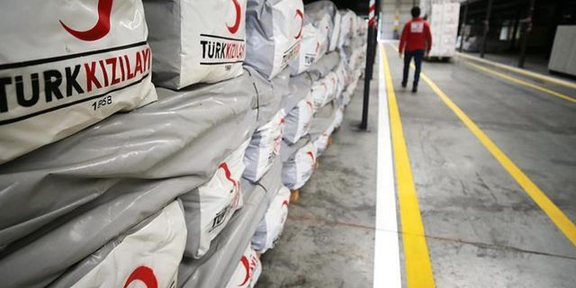 AKP’li Turan: Kızılay keşke böyle ağır ve acılı bir günde satış yapmasaydı