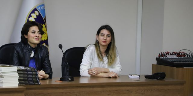 Turgutlu Belediye Başkanı Akın, ilkokul öğrencilerine yerel yönetimler hakkında bilgi verdi