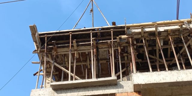 Zonguldak'ta elektrik akımına kapılan 2 işçi yaralandı