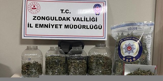 Zonguldak'ta uyuşturucu operasyonunda yakalanan 3 zanlı tutuklandı