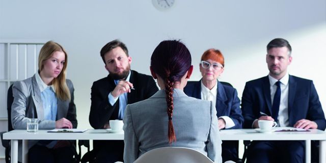 Kamuda ilk atama yine tartışmalı mülakat sistemiyle yapıldı