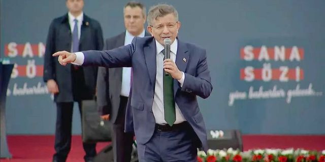 Davutoğlu: “Yalana, yolsuzluğa, yasaklara boğulmuş Cumhur İttifakı gidecek”