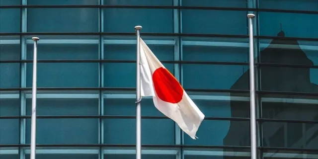 Çin ve Rusya'ya ait bombardıman uçakları, Japonya'ya yakın sularda ortak uçtu