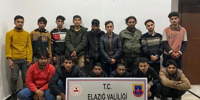 Elazığ'da 15 düzensiz göçmen yakalandı