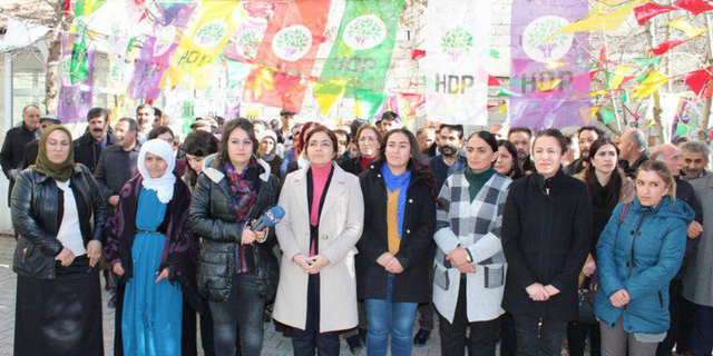 HDP'li Özgökçe: İl binalarımız kuşatma altında