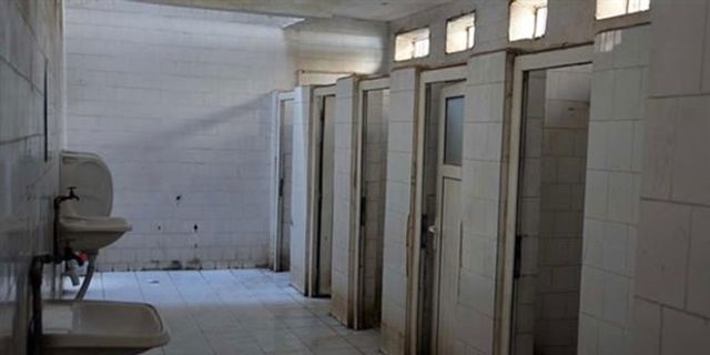 AKP’li belediye, cami tuvaletlerini 3 milyon liraya temizletti