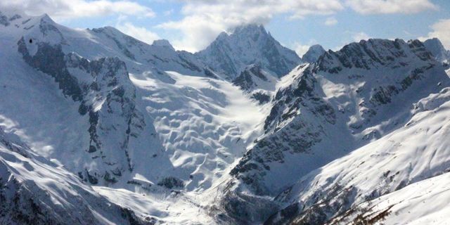 İran’da çığ felaketi: 11 dağcı hayatını kaybetti