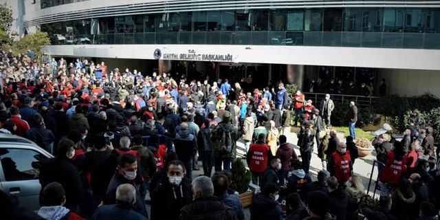 Kartal Belediyesi'nde greve saatler kala Genel-İş Merkezi TİS'i imzaladı