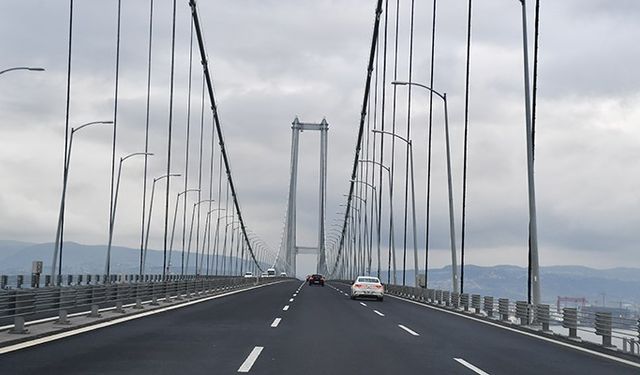 Köprü ve otoyol geçiş ücretlerine yüzde 42'ye varan zam