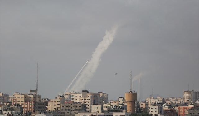 Lübnan'dan İsrail'in kuzeyine roket saldırısı