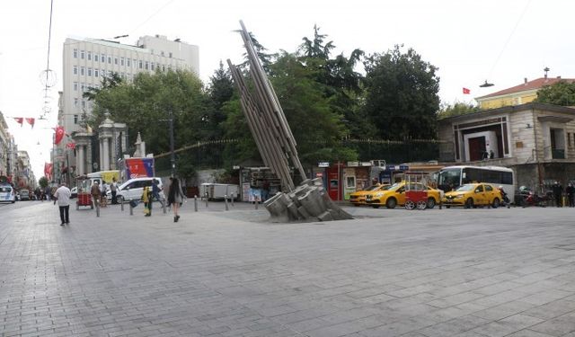 Galatasaray Meydanı’ndaki polis ablukası kaldırıldı