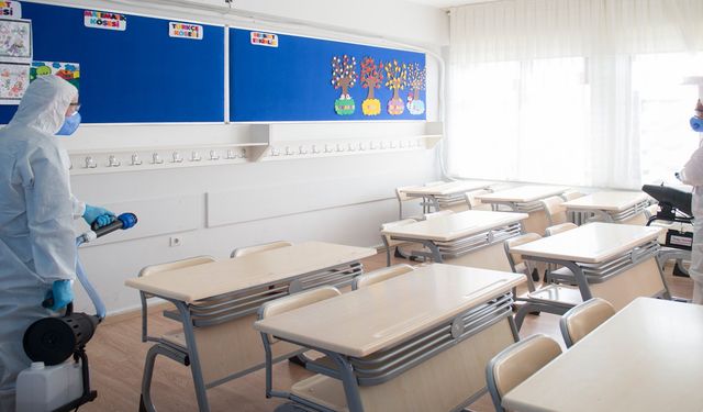 Eğitim Sen Antalya Şube Başkanı Sönmez: "Okulların yüzde 40’ında personel eksiği var"