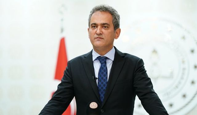Milli Eğitim Bakanı Özer: "434 derslikte yüz yüze eğitime ara verildi"
