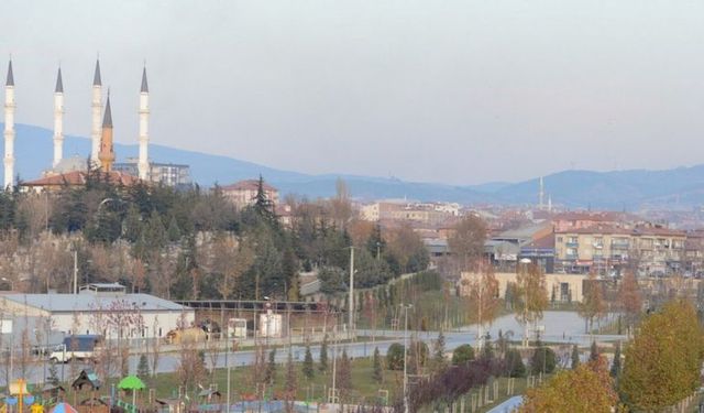 "Türkiye’de insanların temiz hava hakkı gasp ediliyor"