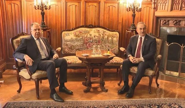 Lavrov: Ankara pragmatik bir çizgi izliyor