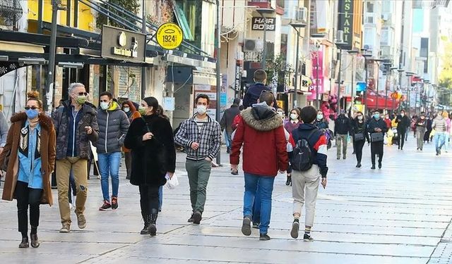 Prof. İlhan: Hepimiz bireysel sorumluluk gereği maske takmalıyız