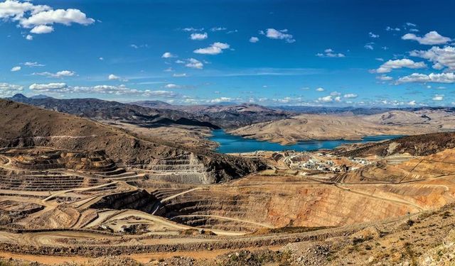 SPECIAL REPORT | Officials raise the cap for use of cyanide and acid at Çöpler Gold Mine