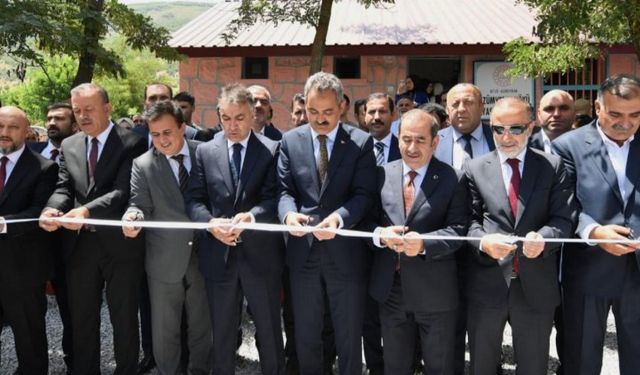 Bitlis'te 'Köy Yaşam Merkezi' açıldı