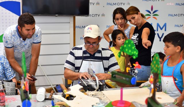 Mersinli çocuklar, 30 Ağustos'u 'Zafer Rüzgarı' yaparak kutladılar