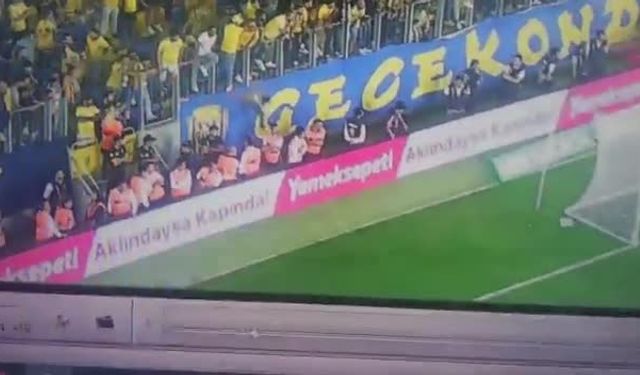 Ankaragücü- Beşiktaş maçında sahaya giren seyirci adli kontrolle serbest bırakıldı