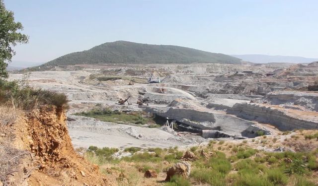 Yatağan'da maden ocağına "ÇED olumlu" kararı çıktı, köylüler kararı protesto etti