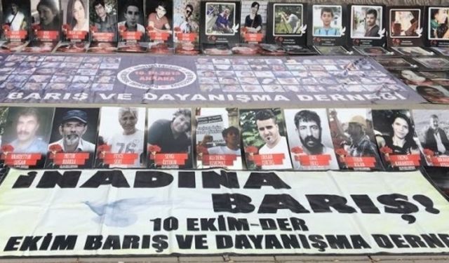 AYM,  Gar Katliamı grevine katılan KESK üyesi Mustafa Balaban'ın yaptığı başvuruda hak ihlali kararı verdi