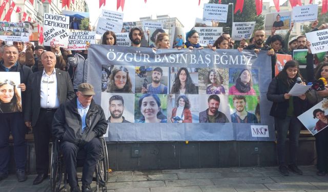 Tutuklanan 9 gazeteci için İstanbul'da açıklama: Tüm gazetecilere özgürlük