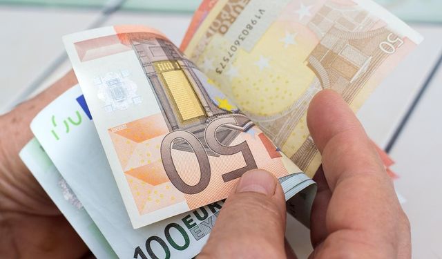 Belçikalı bakanların maaşında kesinti: Yüzde 8’lik kesinti kabul edildi