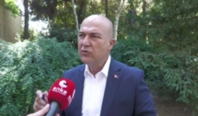 Murat Bakan: 10 Kasım'da okullara Atatürk'ün fotoğrafını yanına Erdoğan'ın fotoğrafını asmanın anlamı ne?