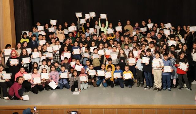 Çankırı'da Çocuk Meclisi’nde mazbata heyecanı