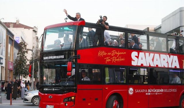 Üstü açık turizm otobüsü Sakarya'yı keşfe çıkıyor