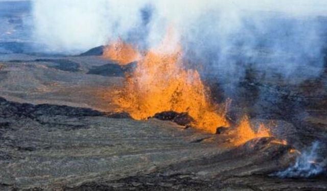 Bilim insanlarına göre, İzlanda'daki volkanik patlamalar on yıllarca devam edebilir