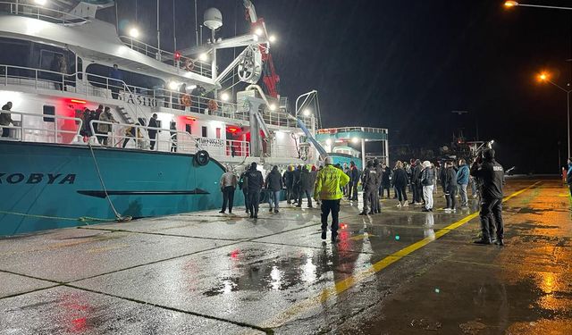 Sinop'ta gemide çıkan yangında yaralanan Mısırlı Kassen hayatını kaybetti