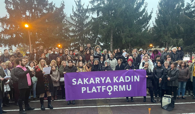 Sakarya Kadın Platformu’ndan cinsel saldırıya karşı basın açıklaması