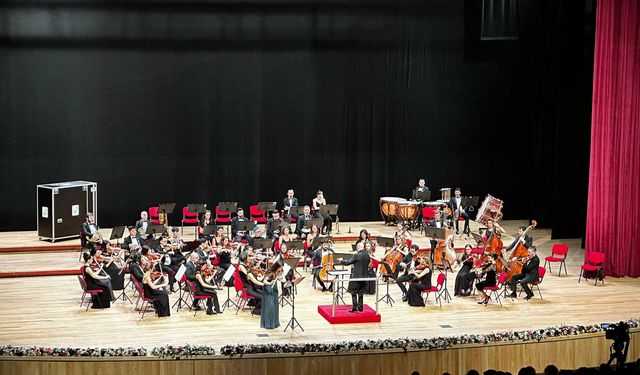 EBB Senfoni Orkestrası, Denizlili müzikseverlerle buluştu