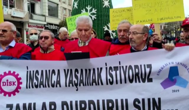 Edirne’de emekliler fatura yaktı