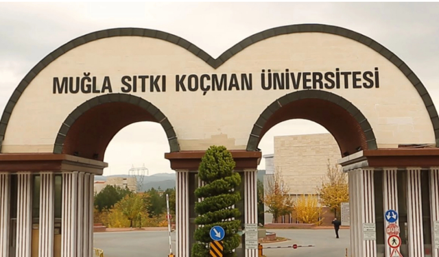 Öğretim görevlisi Şahin Gümüş, öğrencisine cinsel saldırı nedeniyle tutuklandı