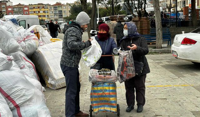 Akhisar Zeytin OSB'den deprem bölgesine 1 milyon TL bağış