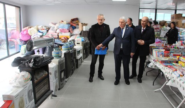Tekirdağ Valisi Aziz Yıldırım, Saray Belediyesi’nin yardım için oluşturduğu merkezi ziyaret etti